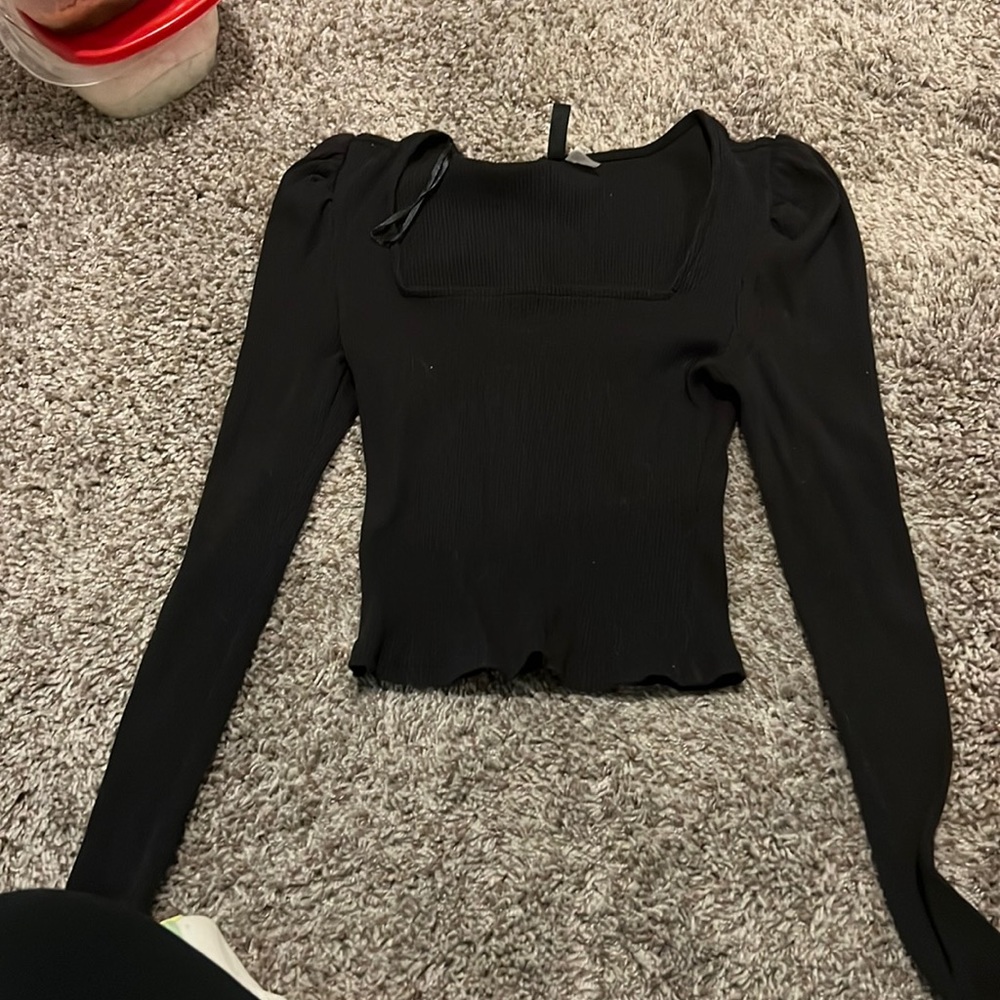 H&M Cropped Long Sleeve